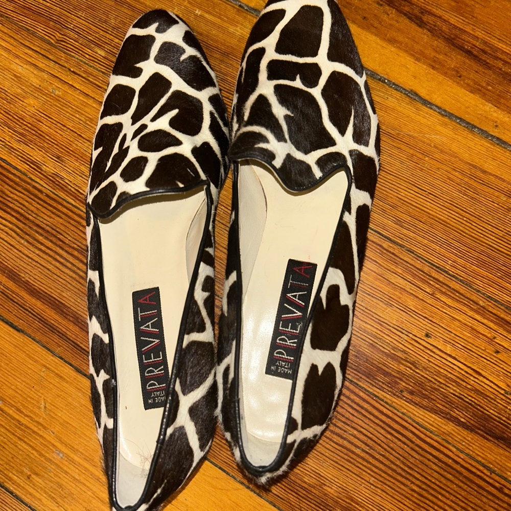 Prevata Women's Animal Print Loafers